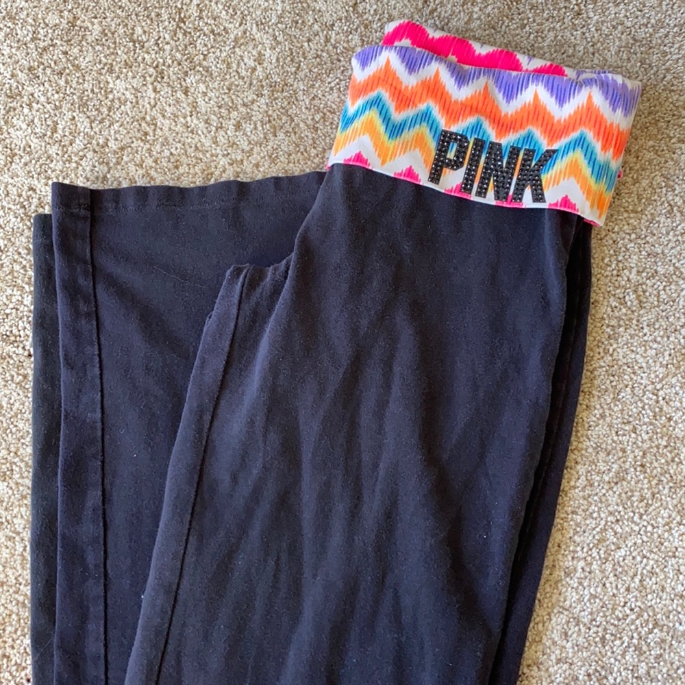 PINK yoga pants
